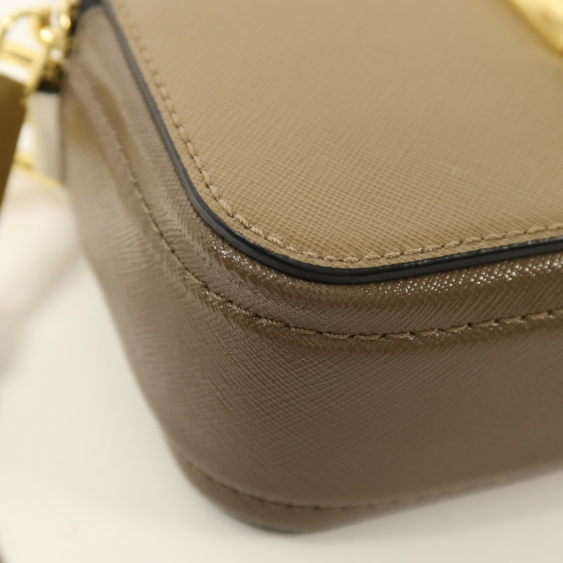 MARC JACOBS 牛皮皮革The Snapsot金扣肩背袋-11