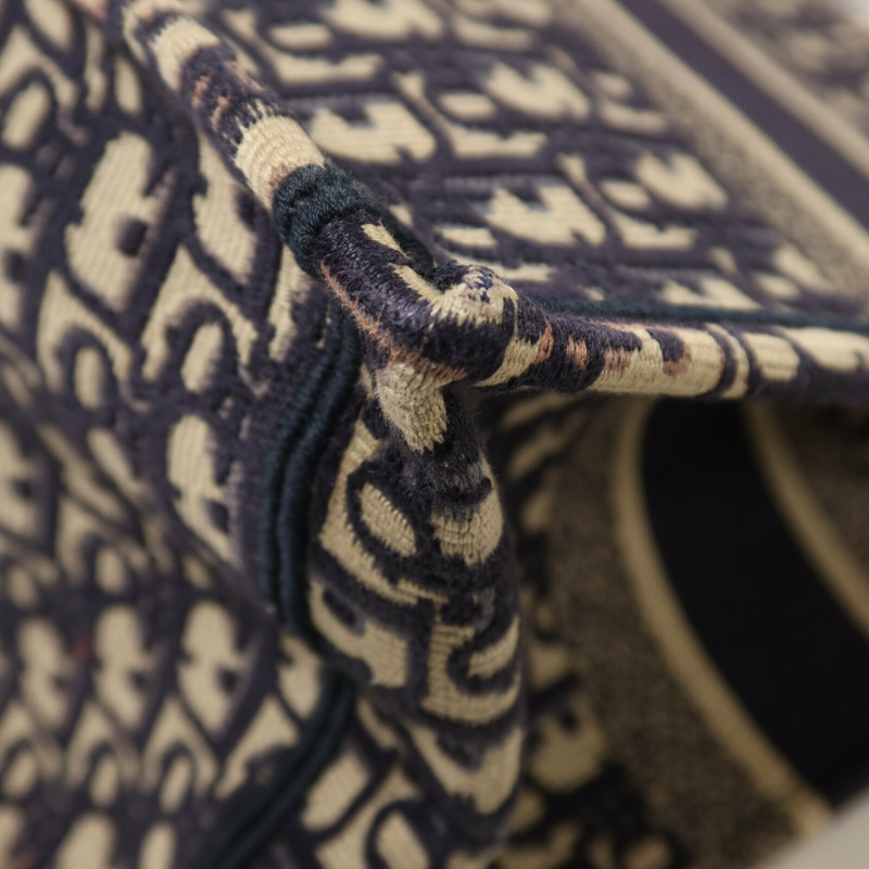 Dior 帆布Book Tote Medium手挽袋-12