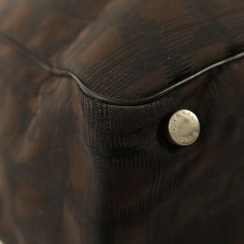 CHANEL 尼龍New Travel Line Tote銀扣手挽袋-10