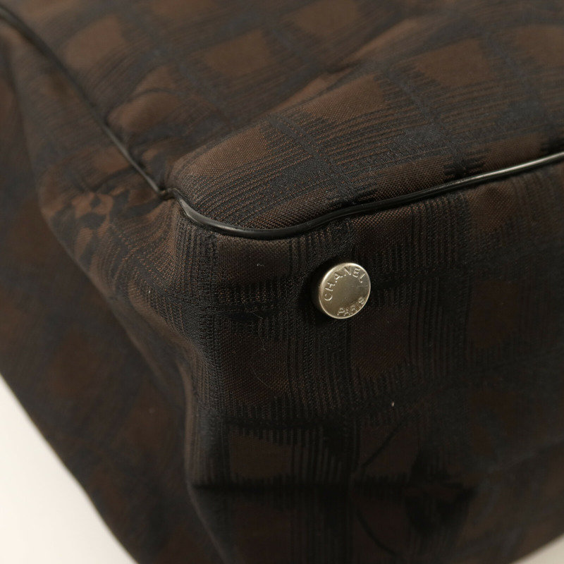 CHANEL 尼龍New Travel Line Tote銀扣手挽袋-12