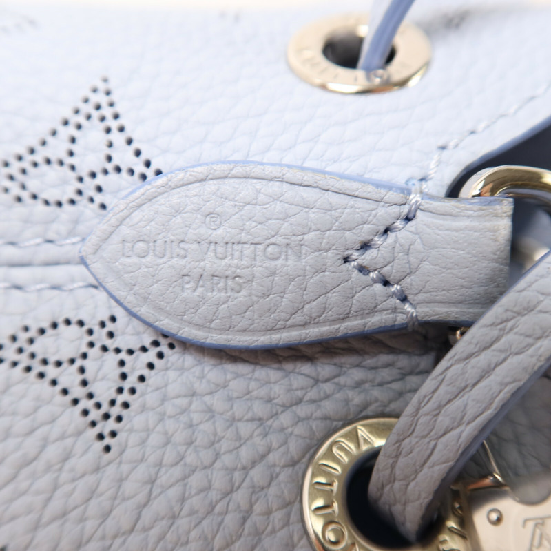 LOUIS VUITTON Mahina Bella銀扣鏈帶肩背袋-5