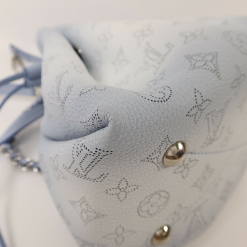 LOUIS VUITTON Mahina Bella銀扣鏈帶肩背袋-14
