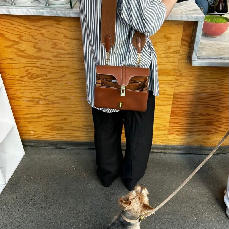 Celine teen soft 16 焦糖色 全新 Lisa同款-7