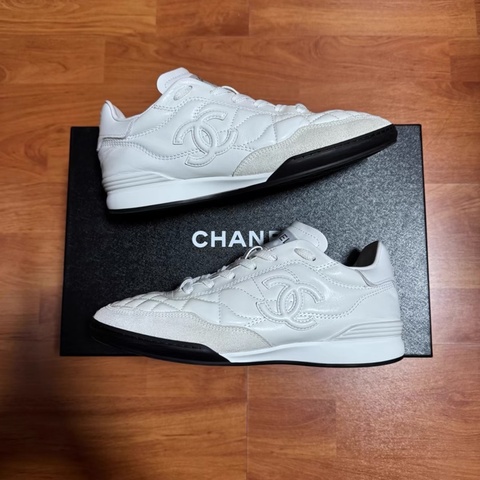 Chanel德訓鞋香奈兒25s油蠟皮徽標休閒鞋 白色 37碼