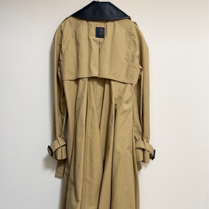 Loewe Pleated Trench Coat 卡其風衣外套 領子可拆-4