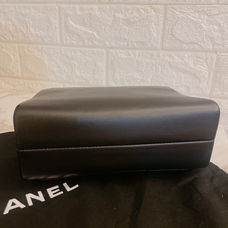 激甜近新閒置平台最低價✨ CHANEL 珍珠粗金鍊手提handle口蓋包方胖子風琴包- 黑金-13