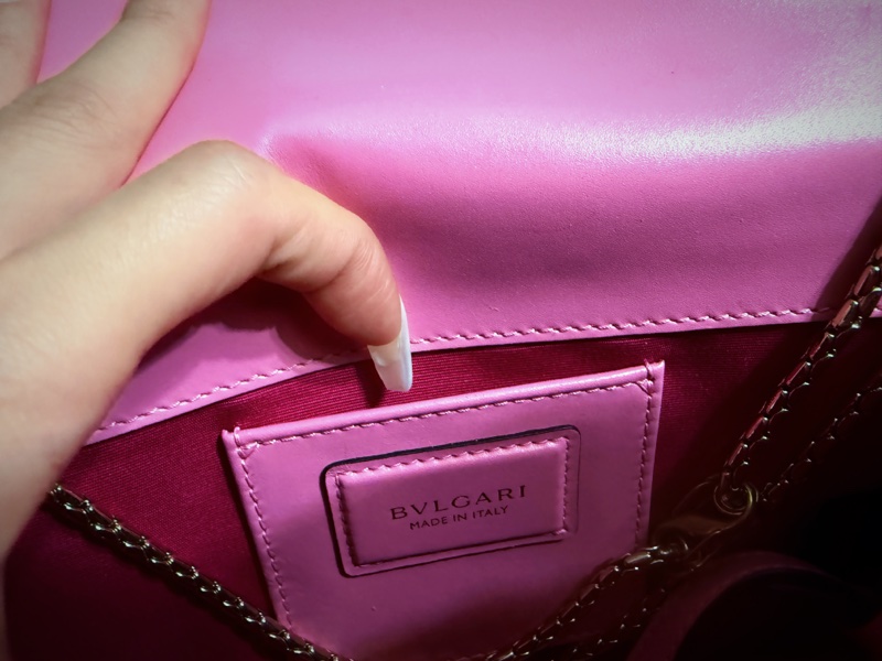 BVLGARI（寶格麗）Serpenti Forever 桃粉蛇頭鏈條包-3