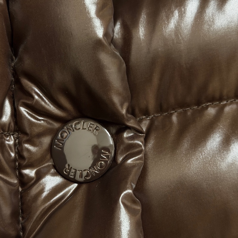 Moncler 咖啡色厚款羽絨外套-2