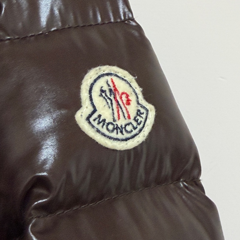 Moncler 咖啡色厚款羽絨外套-7