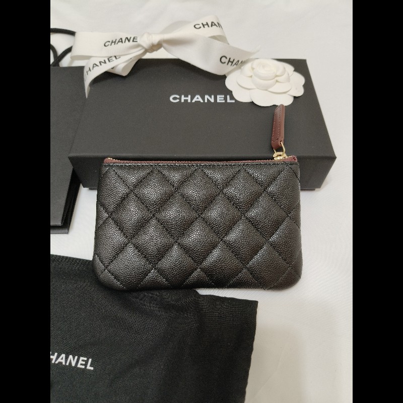 全新專櫃正品chanel 黑色小牛皮一字拉鍊零錢包-2