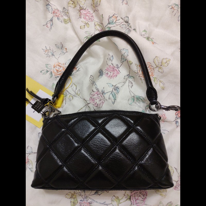 MARC JACOBS 黑皮革菱格紋手提肩背包-1