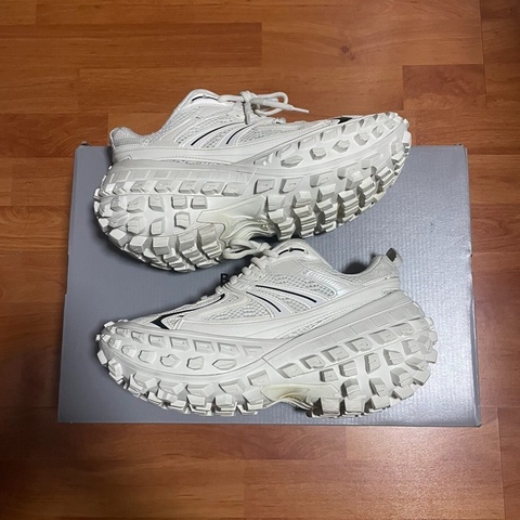 Balenciaga巴黎世家輪胎鞋 做舊設計 白色 38碼