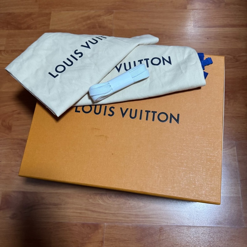 Lv Classic路易威登正品絨面牛皮低幫運動鞋 男款 灰色 41.5碼-7