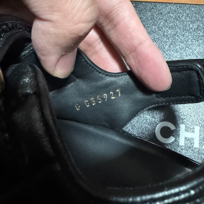 Chanel徽標沙灘鞋香奈兒雙C平底涼鞋 黑金色 39碼-5