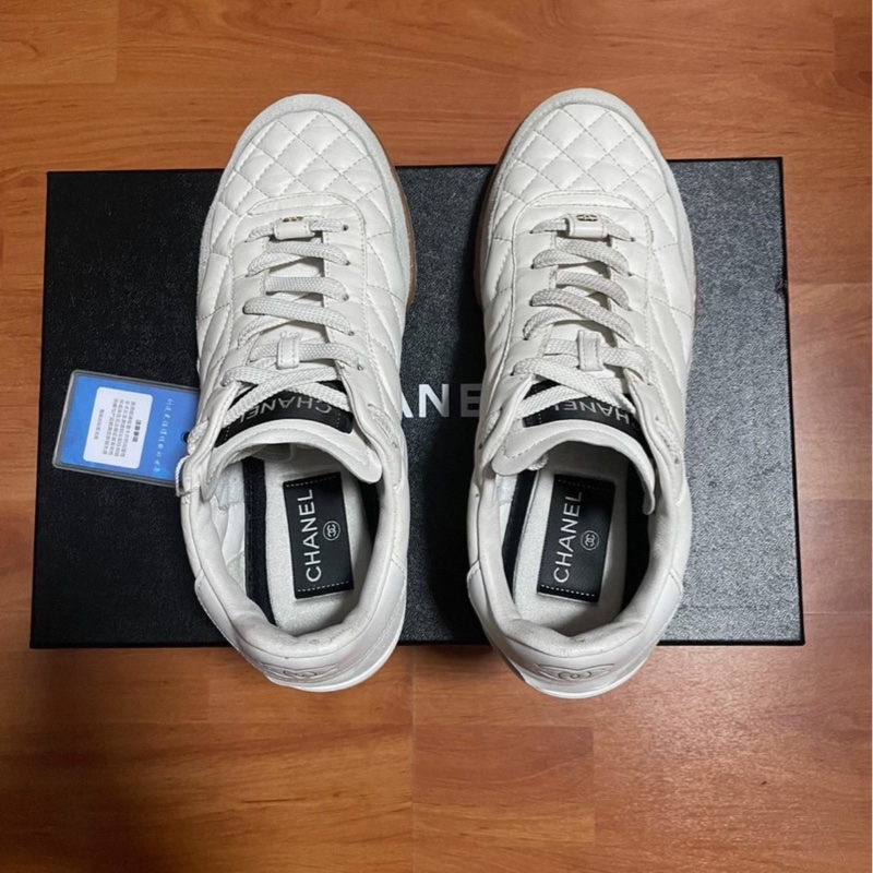 Chanel正品香奈兒德訓鞋 牛皮低幫休閒鞋 女款 白色 37碼-3