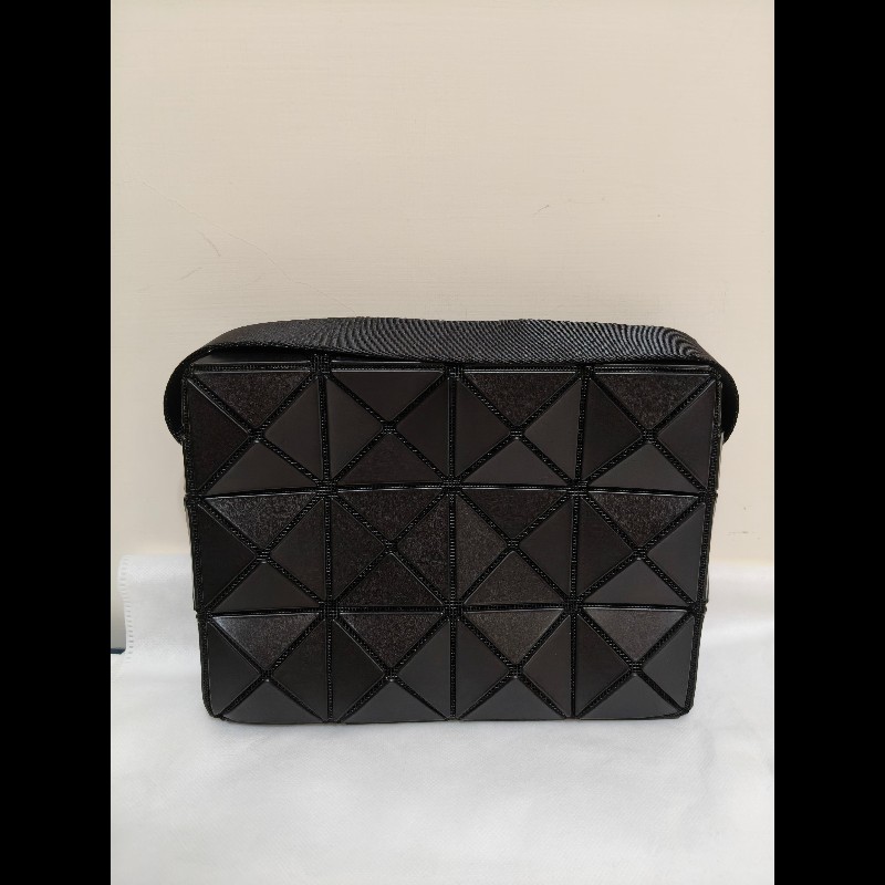 全新正品三宅一生issey miyake baobao 黑色大丘比特包-3