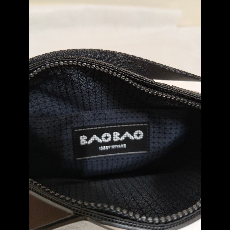 全新正品三宅一生issey miyake baobao 黑色大丘比特包-6