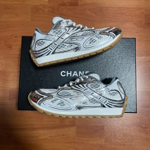 Bv阿甘鞋 Bottega Veneta葆蝶家Orbit 白銀色 36碼