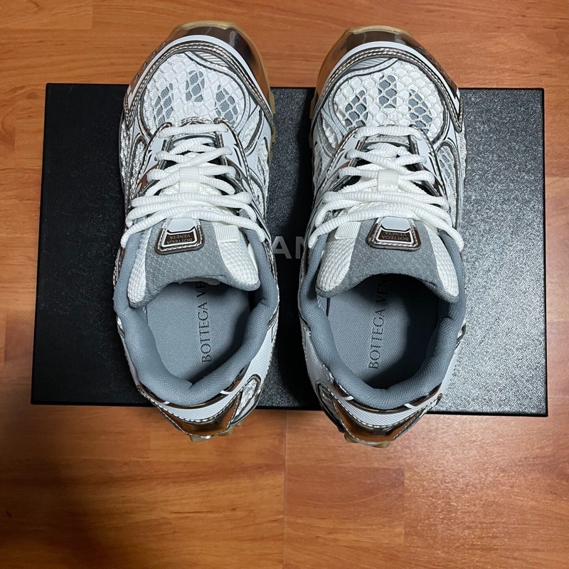 Bv阿甘鞋 Bottega Veneta葆蝶家Orbit 白銀色 36碼-3