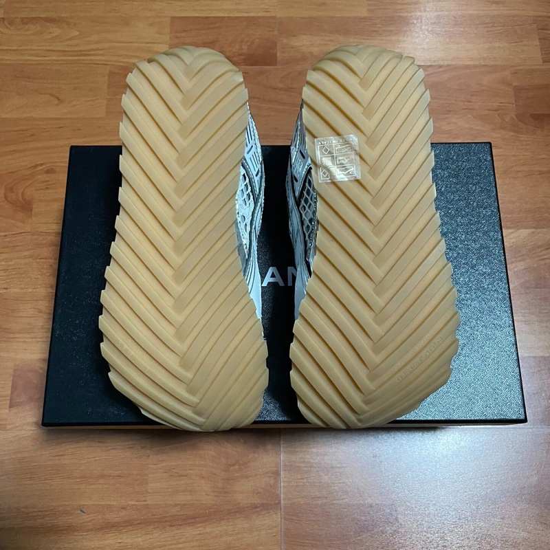 Bv阿甘鞋 Bottega Veneta葆蝶家Orbit 白銀色 36碼-6