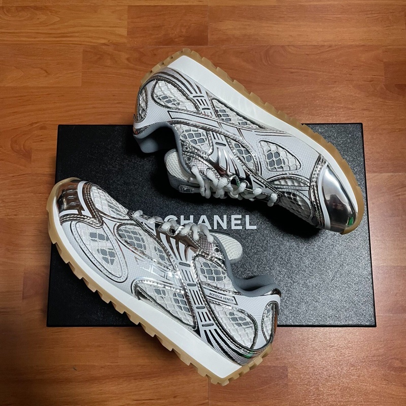 Bv阿甘鞋 Bottega Veneta葆蝶家Orbit 白銀色 36碼-7