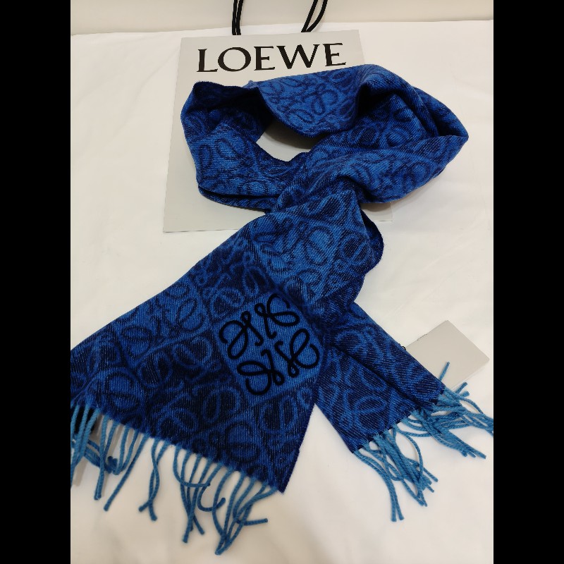 全新正品 loewe圍巾-1