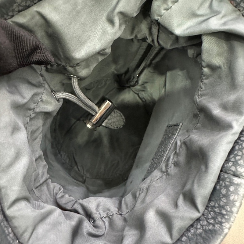 LV Chalk Pouch灰色 黏土攀岩系列抽繩小水桶包 芯片款 12×16 99新配件塵袋盒子-2