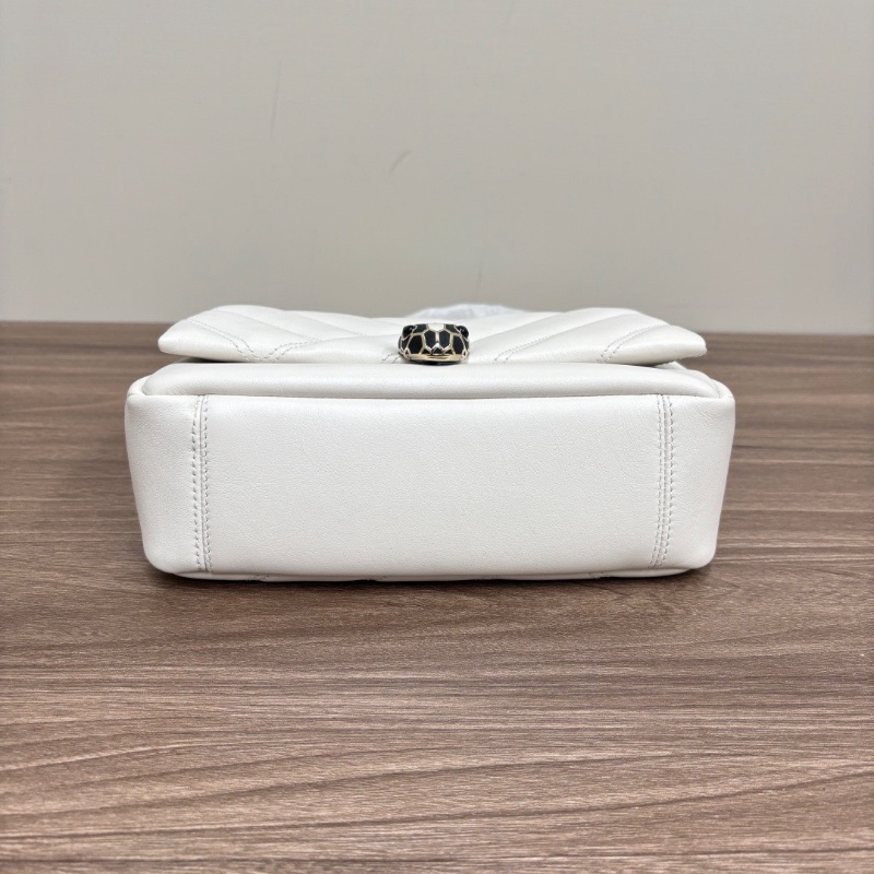 BVLGARI Serpenti Cabochon 白色全皮肩背斜背蛇頭包21*14*6 99新配件塵袋-3