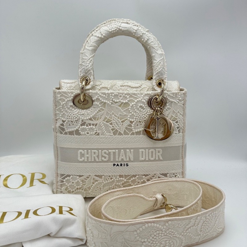 DIOR 聖誕限定款 booktote 白色鏤空刺繡手提肩背斜背黛妃包23.5*20*11 98新配件塵袋-1