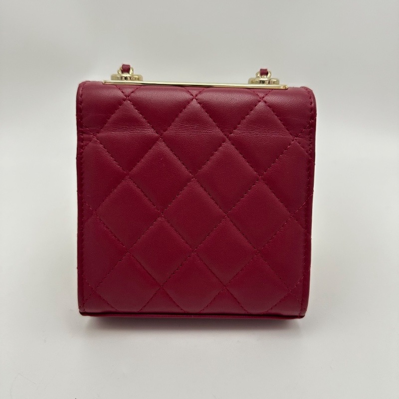 CHANEL紅金菱格紋 Trendy cc mini肩背斜背包11*11.5*4 98新配件塵袋保卡-5