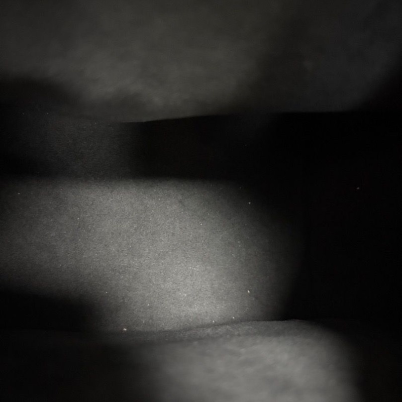 LV Back Up 小青蛙後背包黑金 粒面壓紋牛皮 芯片款18*20 99新配件塵袋-5