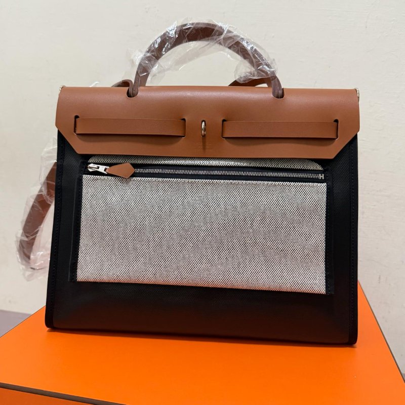 HERMES 愛馬仕 Herbag 31 黑米焦糖 防水布款 全新未使用 銀扣-3