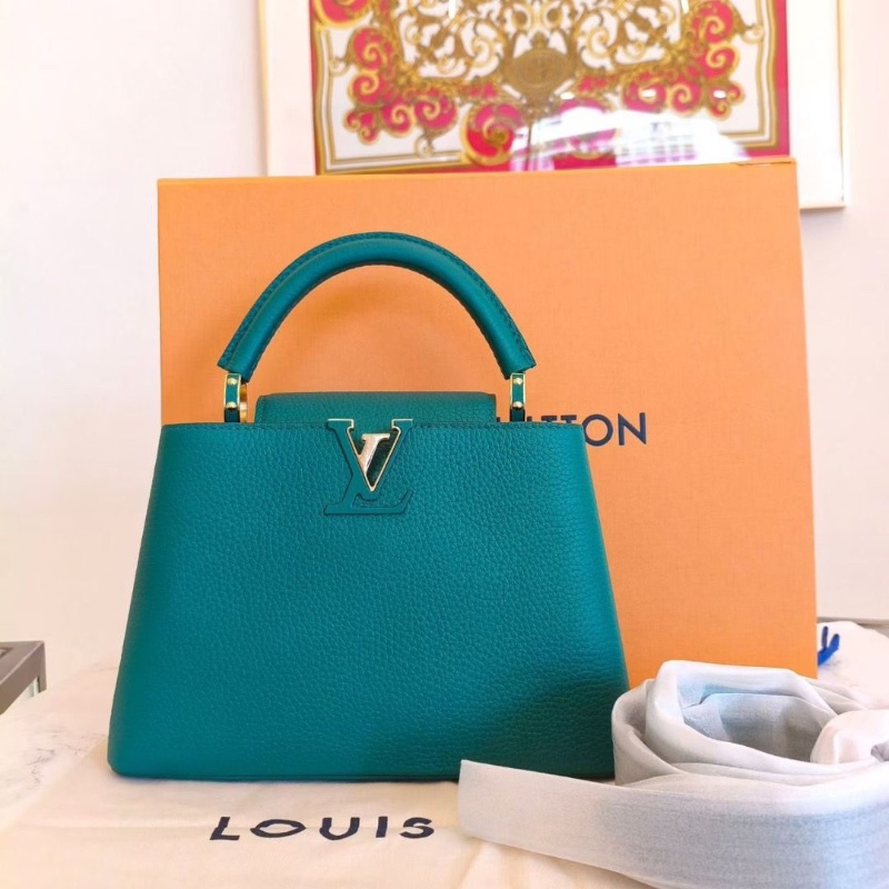 LV Capucines 牛皮肩背包綠色 芯片款27x9x18 全新配件肩帶塵袋盒子-1