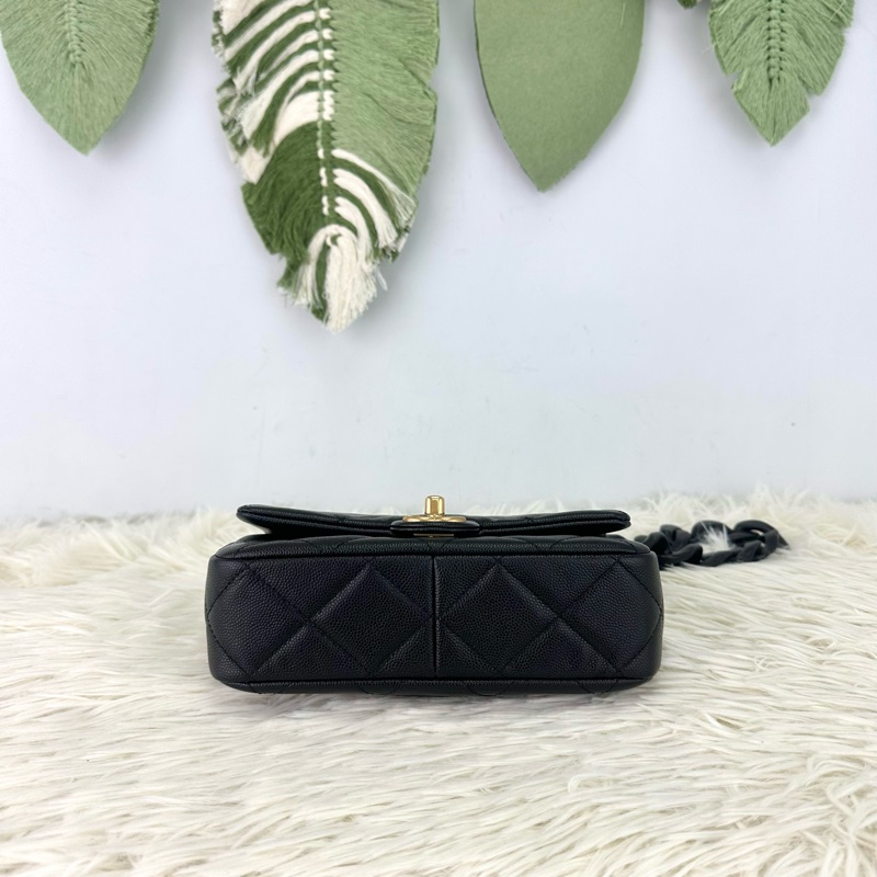 CHANEL 24p Funky Match 黑金荔枝皮 晶片款-5