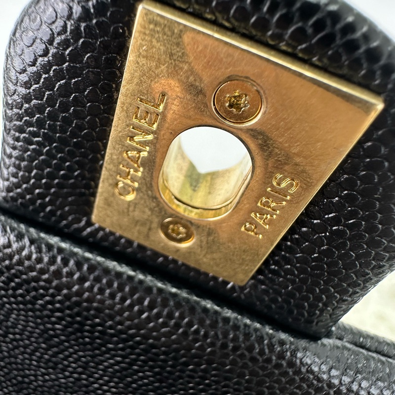 CHANEL 24p Funky Match 黑金荔枝皮 晶片款-7