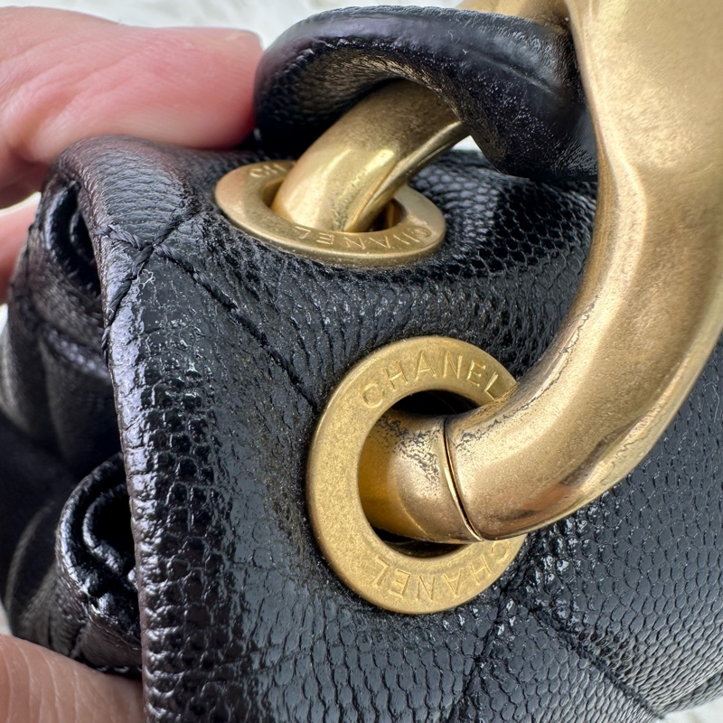 CHANEL 24p Funky Match 黑金荔枝皮 晶片款-15