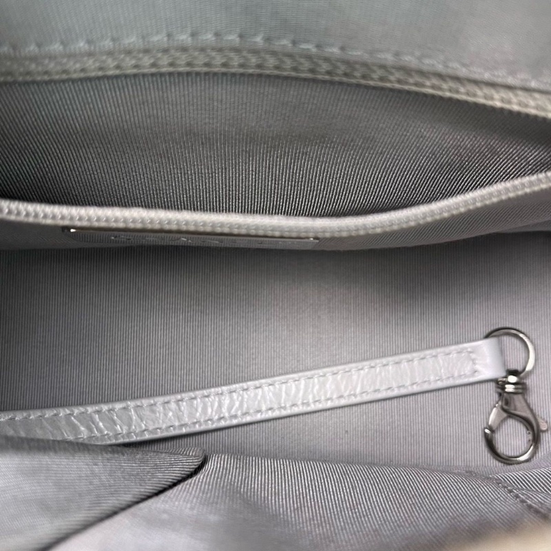 Chanel 銀色流浪包 小號菱格紋牛皮19*15*7 98新配件塵袋-9