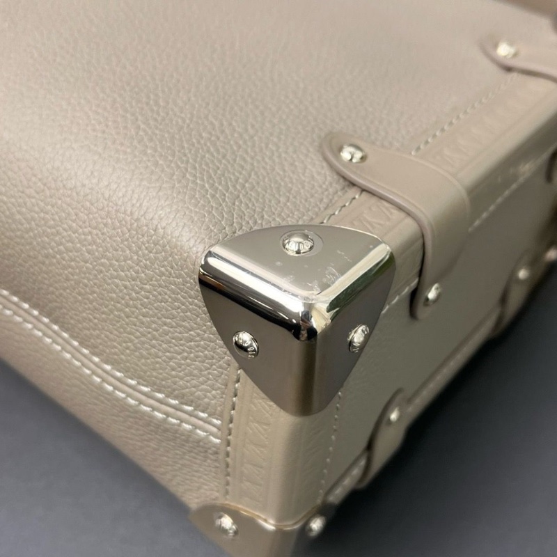 LV 芯片款 Side Trunk 中號 大象灰全皮方盒子包肩背包 23.5*8*15.5cm 98新配件肩帶 手柄 塵袋 盒子-3