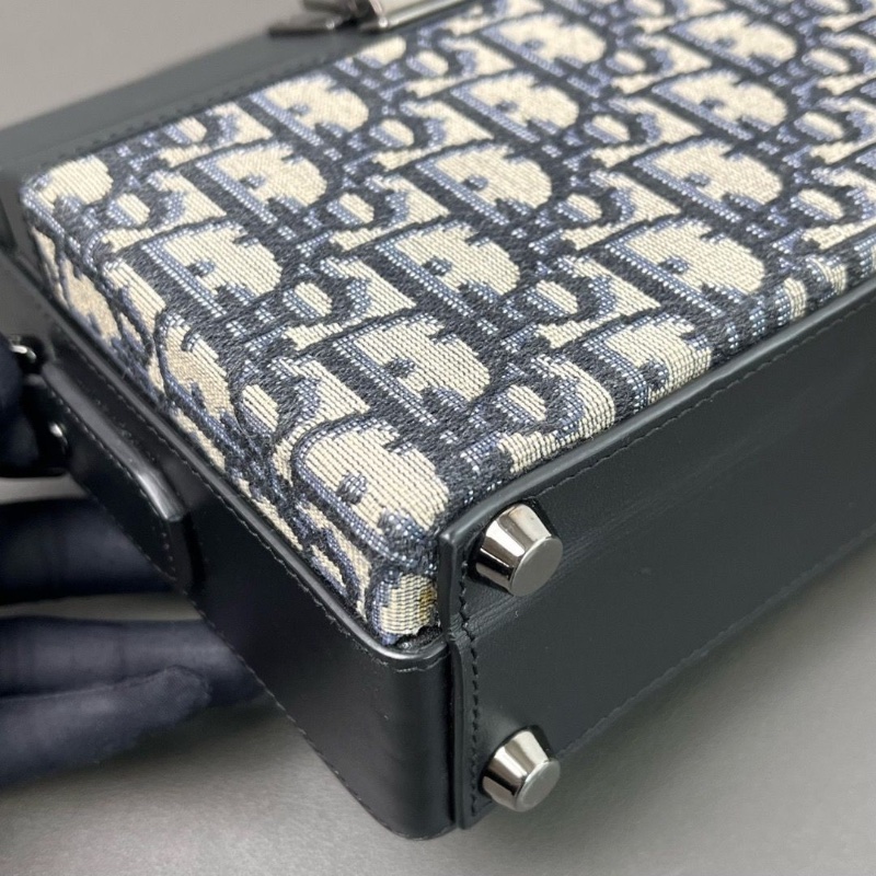 Dior lock硬盒子經典老花配牛皮 硬箱 五金暗銀色 光滑牛皮革21*15*7cm 98新配件肩帶塵袋盒子-8