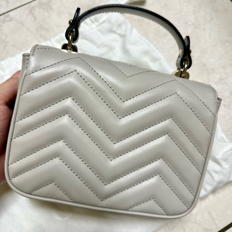 GUCCI Marmont香檳灰手提鏈包-1