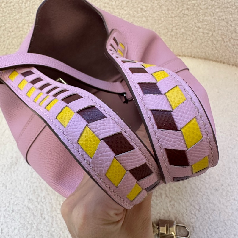 Hermes/愛馬仕 Picotin 18 菜籃子，限量編織手柄設計，配色為超仙氣的X9錦葵紫，搭配優雅銀扣-6