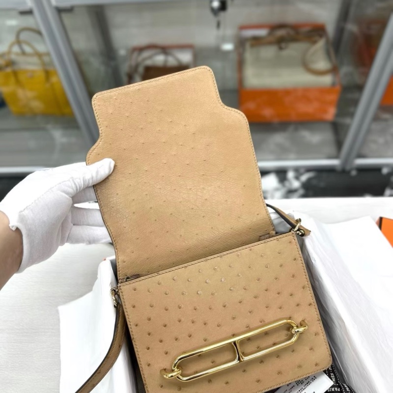 Hermes 0M奶茶色 Roulis mini,U刻99新 包型硬挺,皮面乾淨無變色,五金也很好-7