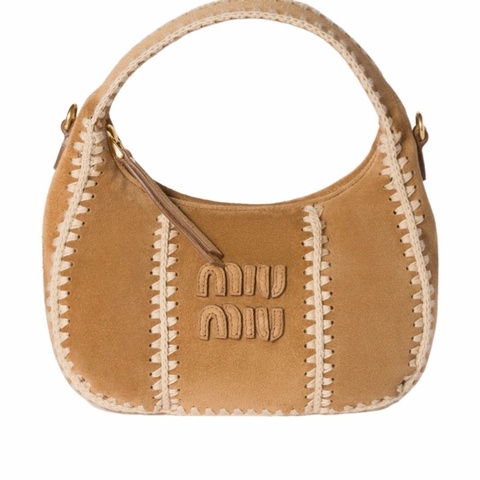 Miu Miu 女士 Wander 單肩包均碼碼常規、20cm*6cm*17cm