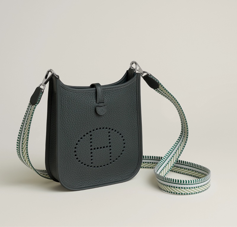 🐎售全新現貨 🐎愛馬仕 Hermès mini evelyne 灰綠色銀扣(新色)-1