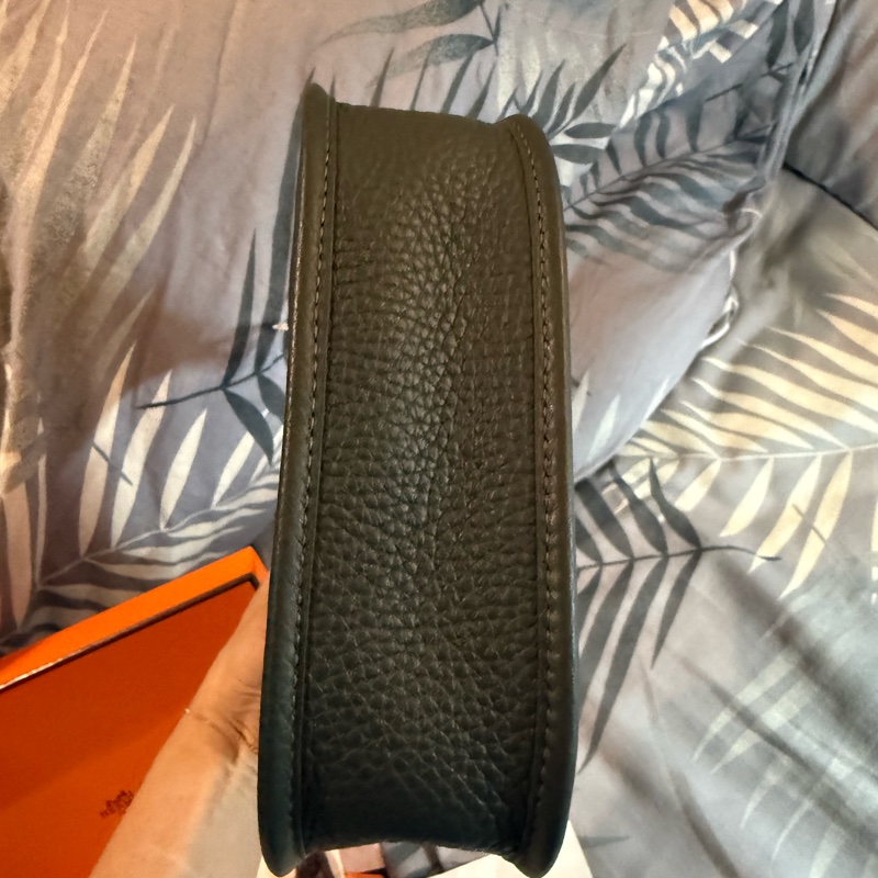 🐎售全新現貨 🐎愛馬仕 Hermès mini evelyne 灰綠色銀扣(新色)-8