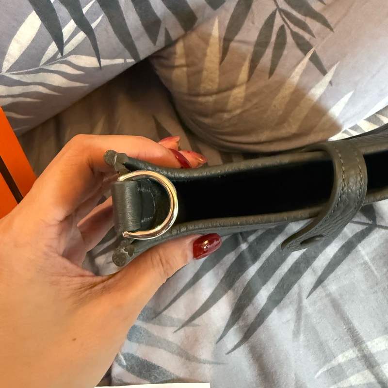 🐎售全新現貨 🐎愛馬仕 Hermès mini evelyne 灰綠色銀扣(新色)-10