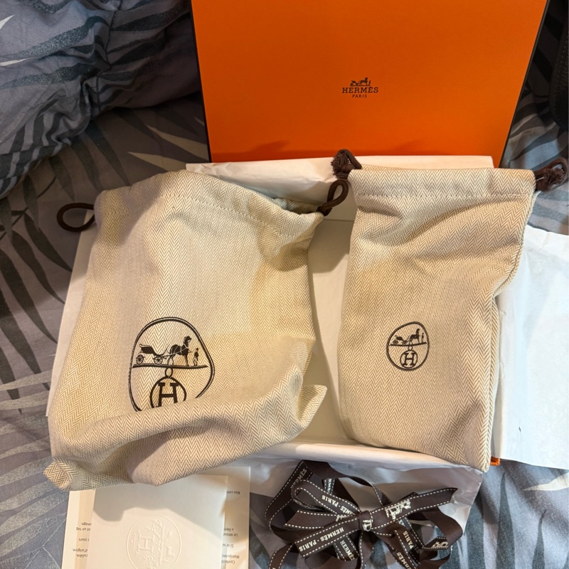 🐎售全新現貨 🐎愛馬仕 Hermès mini evelyne 灰綠色銀扣(新色)-15