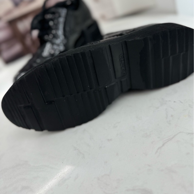 Prada 普拉達 女士皮鞋 復古系帶鞋 尺碼: 36.5-6