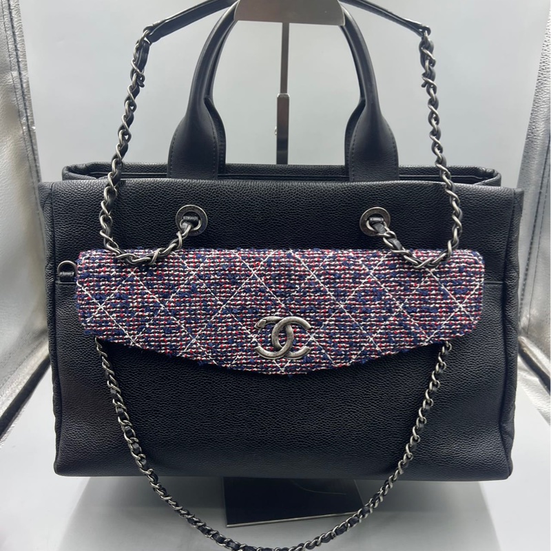 【一次擁有兩顆包❗️多功能用途✨ CP值極高😍】Chanel黑銀荔枝皮Tote 毛呢編織二合一-4