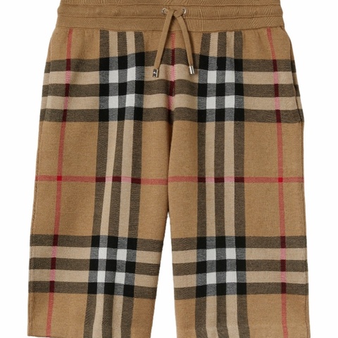 Burberry 男士 格紋提花短褲XXS XS S M L XXL碼模特身高186CM，穿著M碼